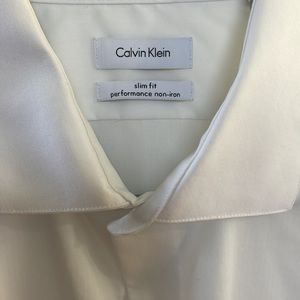 Calvin Klein Slim Fit Men’s Button Down